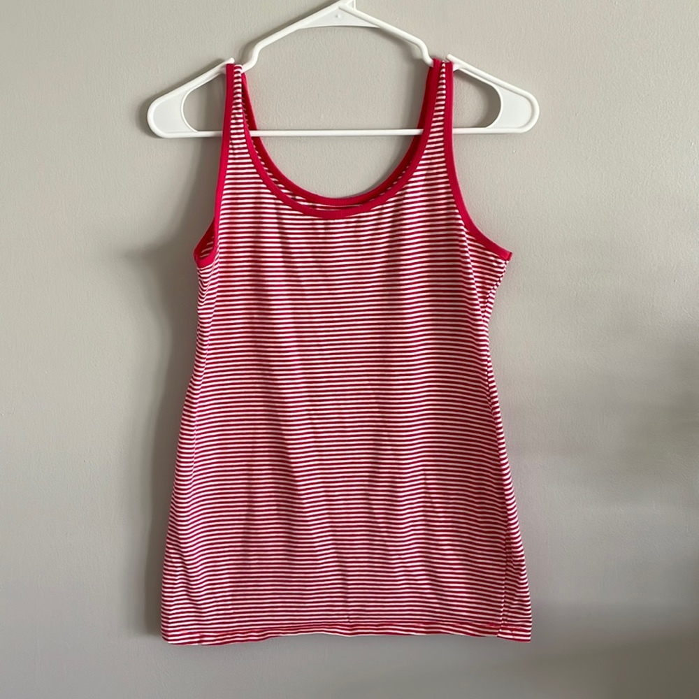 Bump Start by Motherhood Maternity fuchsia striped tank. Good condition. Size S